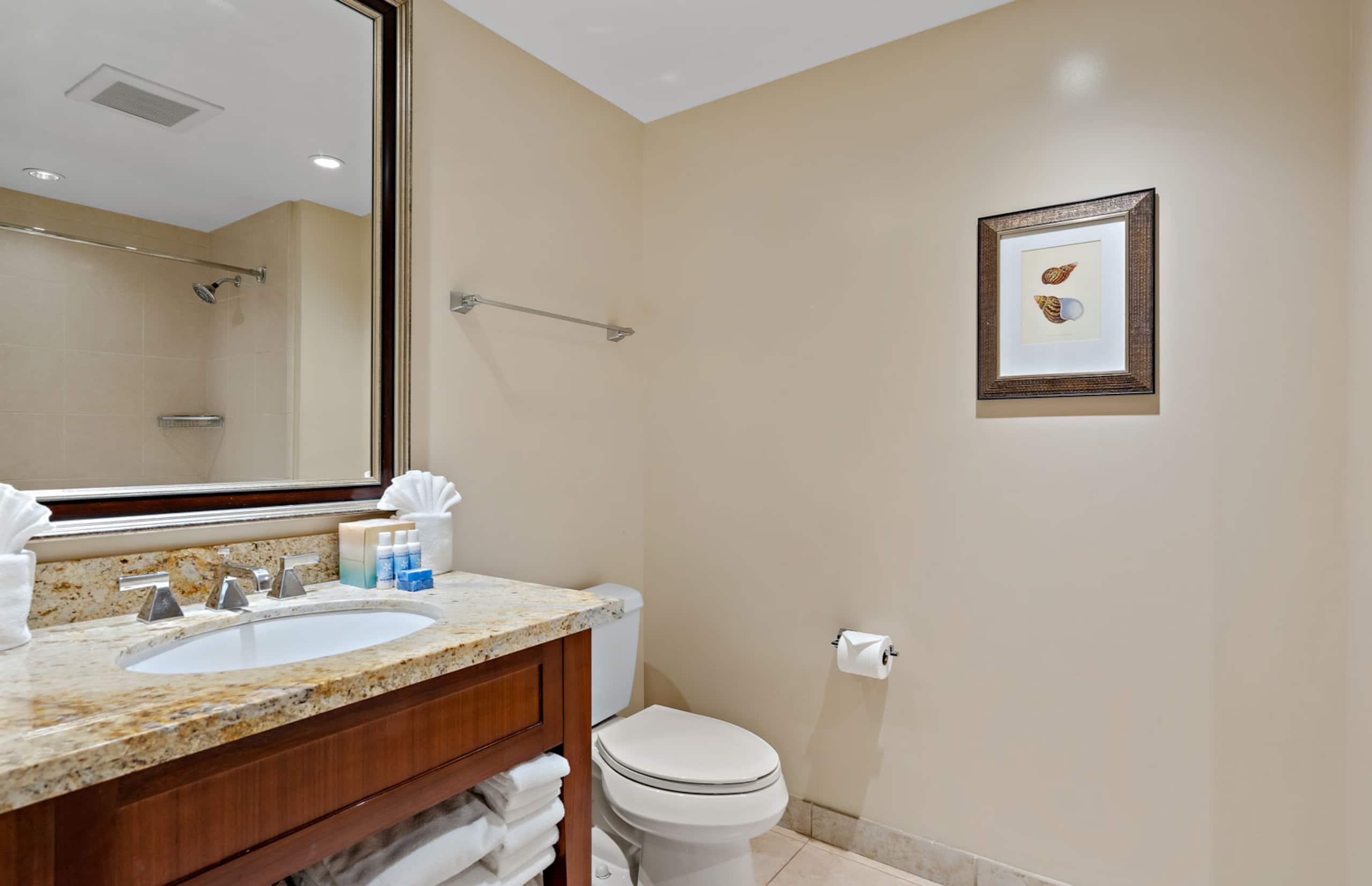 Condo in Lahaina · ★4.76 · 1 bedroom · 2 beds · 1 bath - Image 17