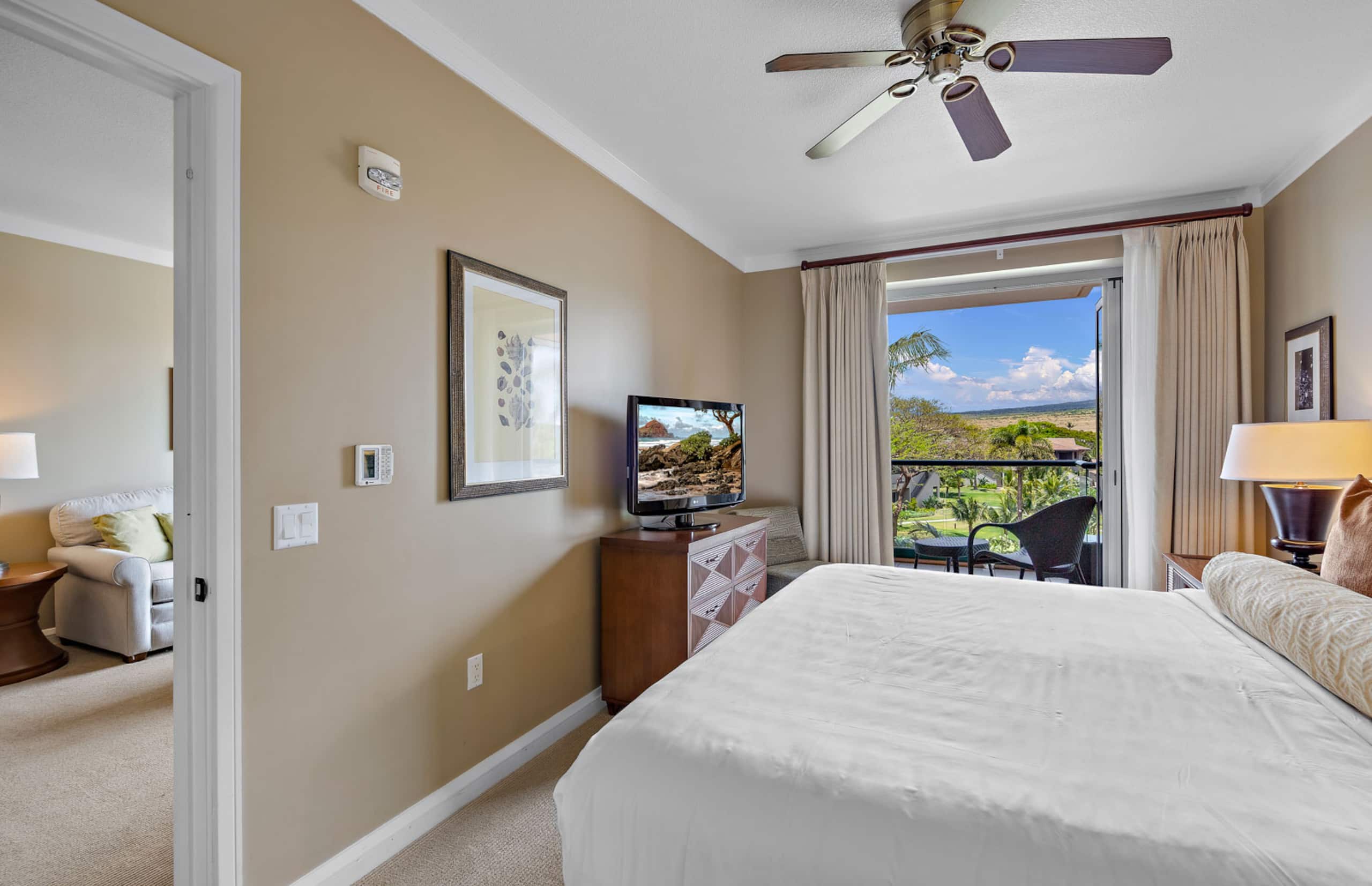 Condo in Lahaina · ★4.76 · 1 bedroom · 2 beds · 1 bath - Image 13