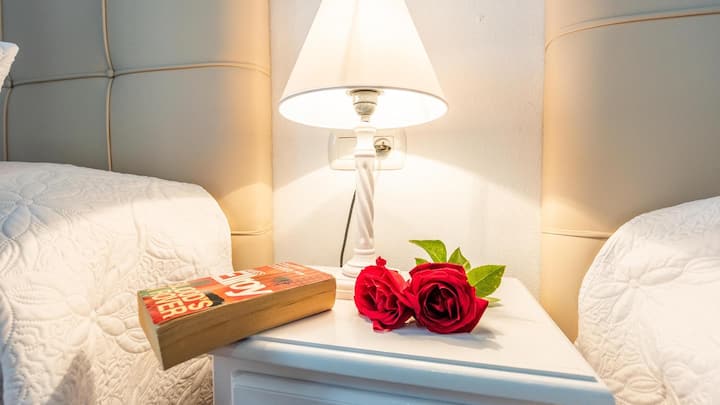 Соби: спална соба