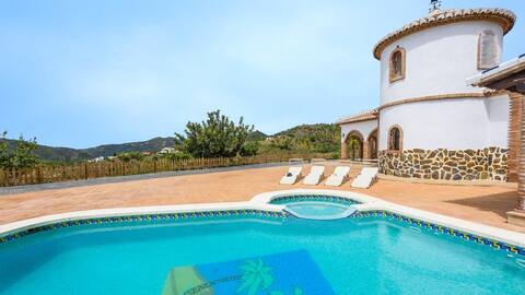 Villa Asunción Arenas by Ruralidays.