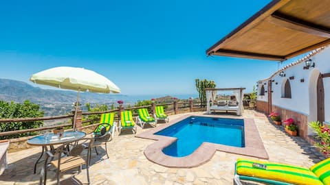 Villa Pinto Torrox by Ruralidays