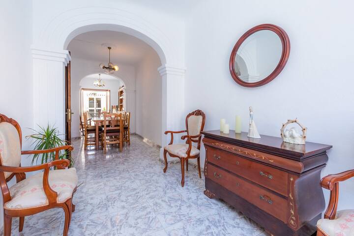 Cas Padrins gallery image 5