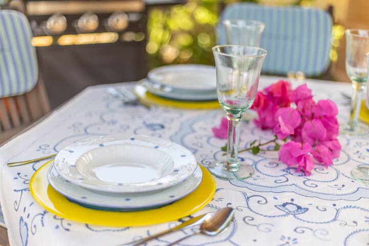 S Estanyol gallery image 3