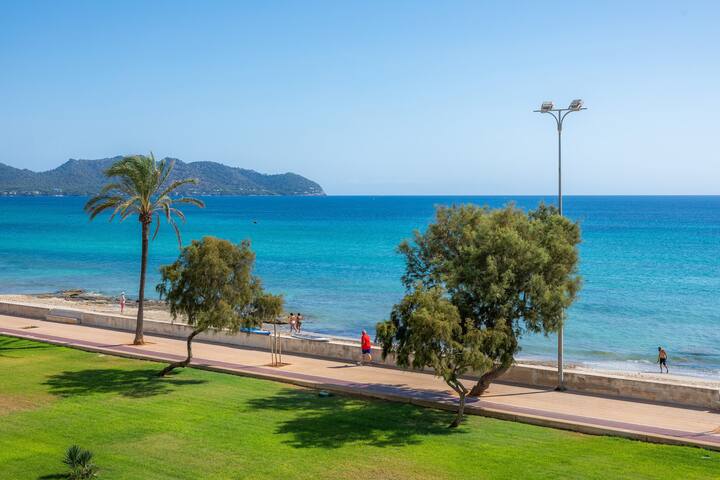 Skyline Cala Nau gallery image 5