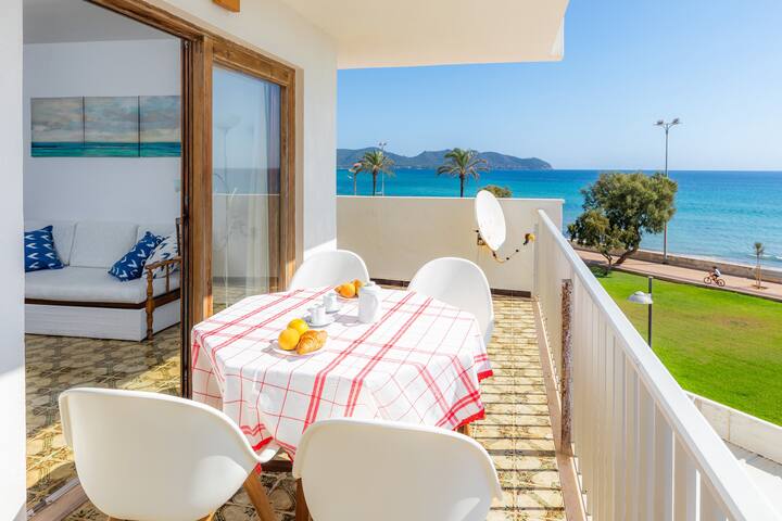 Skyline Cala Nau gallery image 4