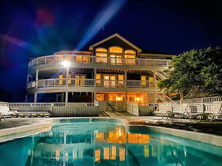 Oceanfront Estate | 14br | Pool & Hot Tub - North Carolina