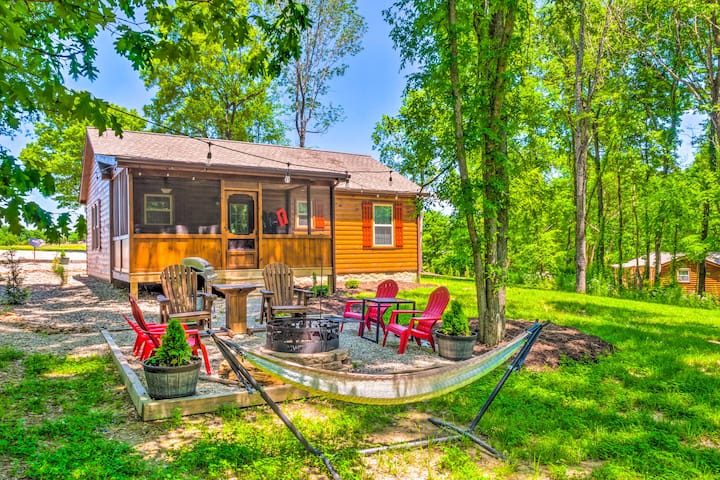 50-Acre Farm w/ Fishing Pond! Cabin in Brownsville