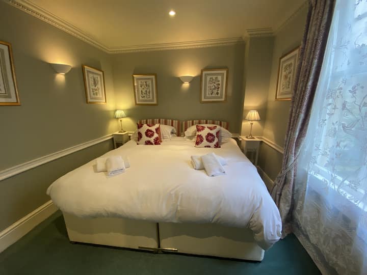 Спалня Gr Fl като суперголямо двойно легло