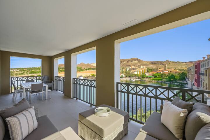 “The One and Only in Lake Las Vegas”