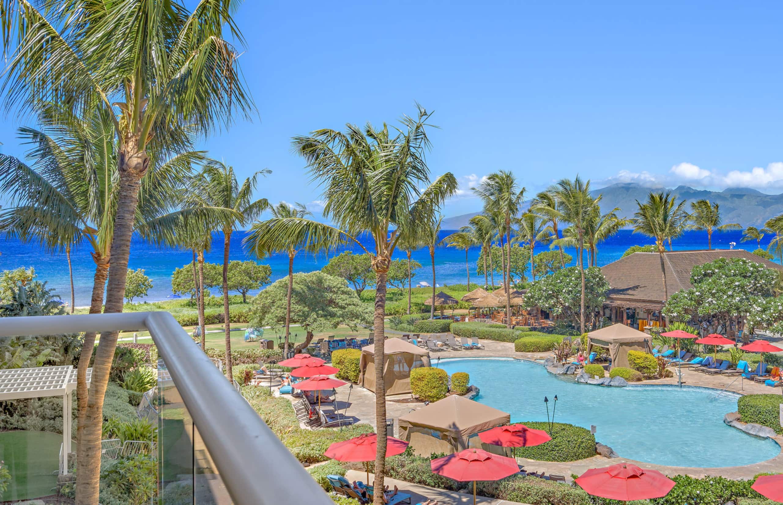 Condo in Lahaina · ★4.88 · 2 bedrooms · 3 beds · 2 baths - Image 3