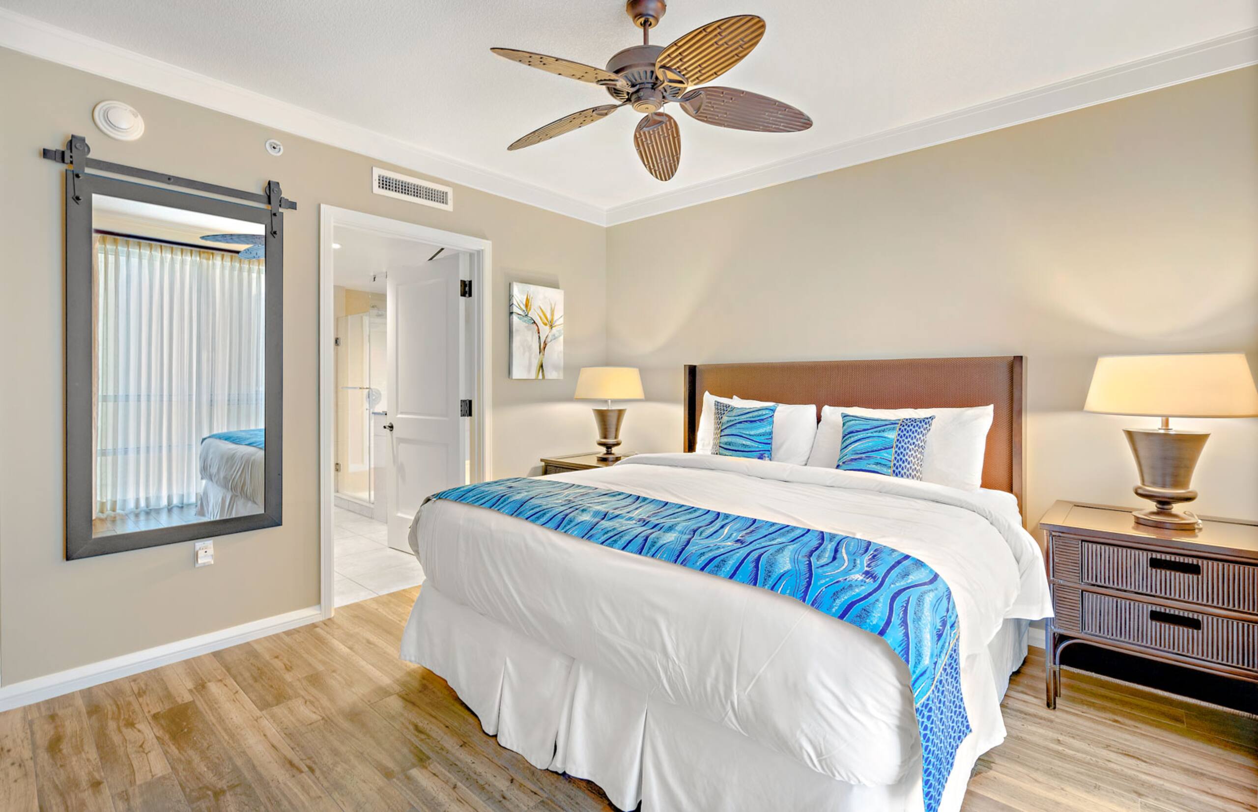 Condo in Lahaina · ★4.88 · 2 bedrooms · 3 beds · 2 baths - Image 18