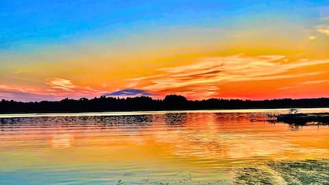 Butternut Lake Sunset Cabin