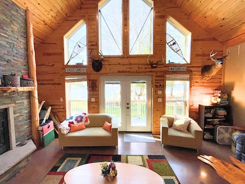 Butternut Lake Sunset Cabin