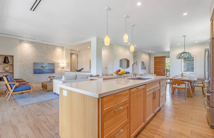 Maui Resort Rentals: 6BR Luana Garden Villas gallery image 3