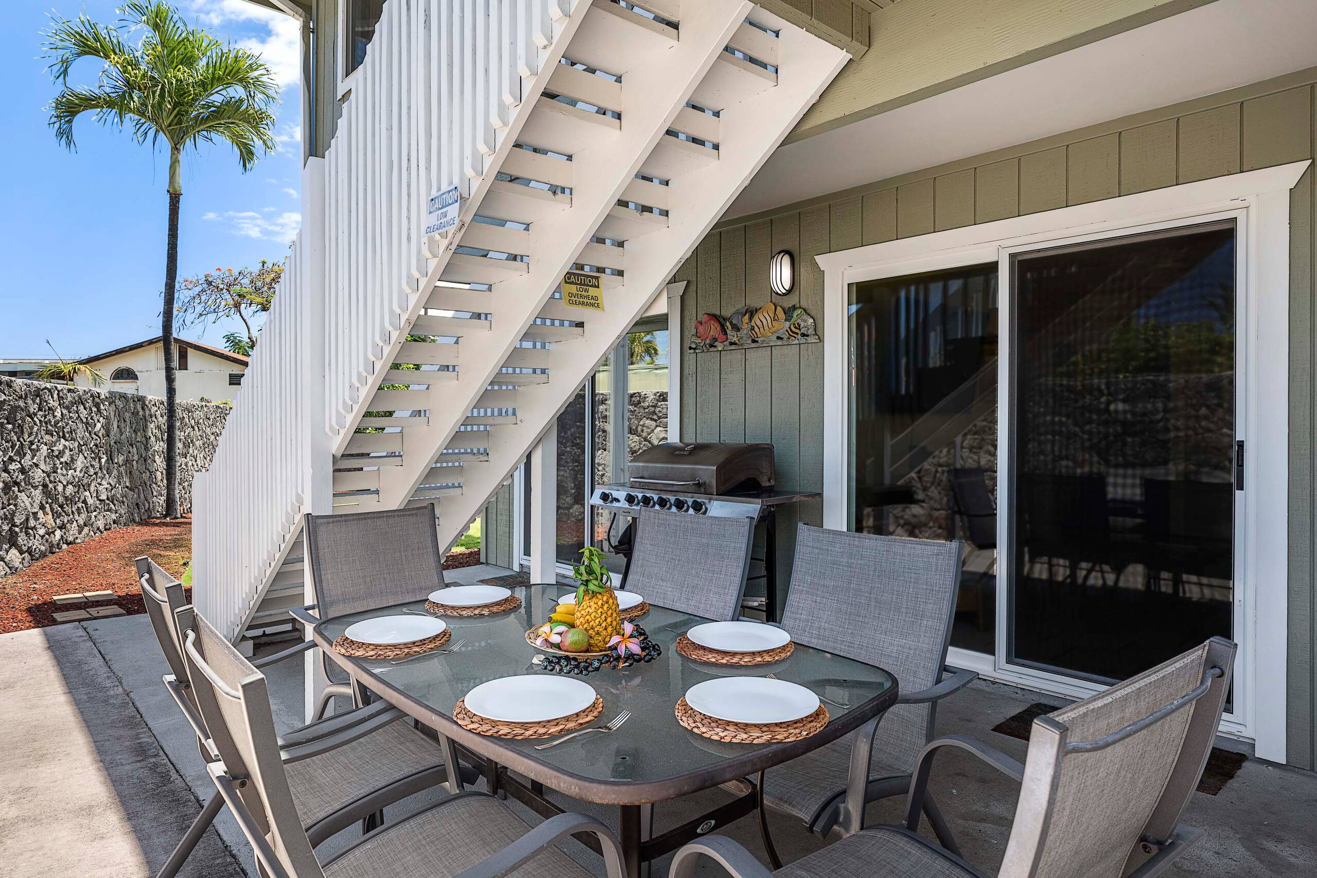 Home in Kailua-Kona · ★4.79 · 4 bedrooms · 7 beds · 4 shared baths - Image 33