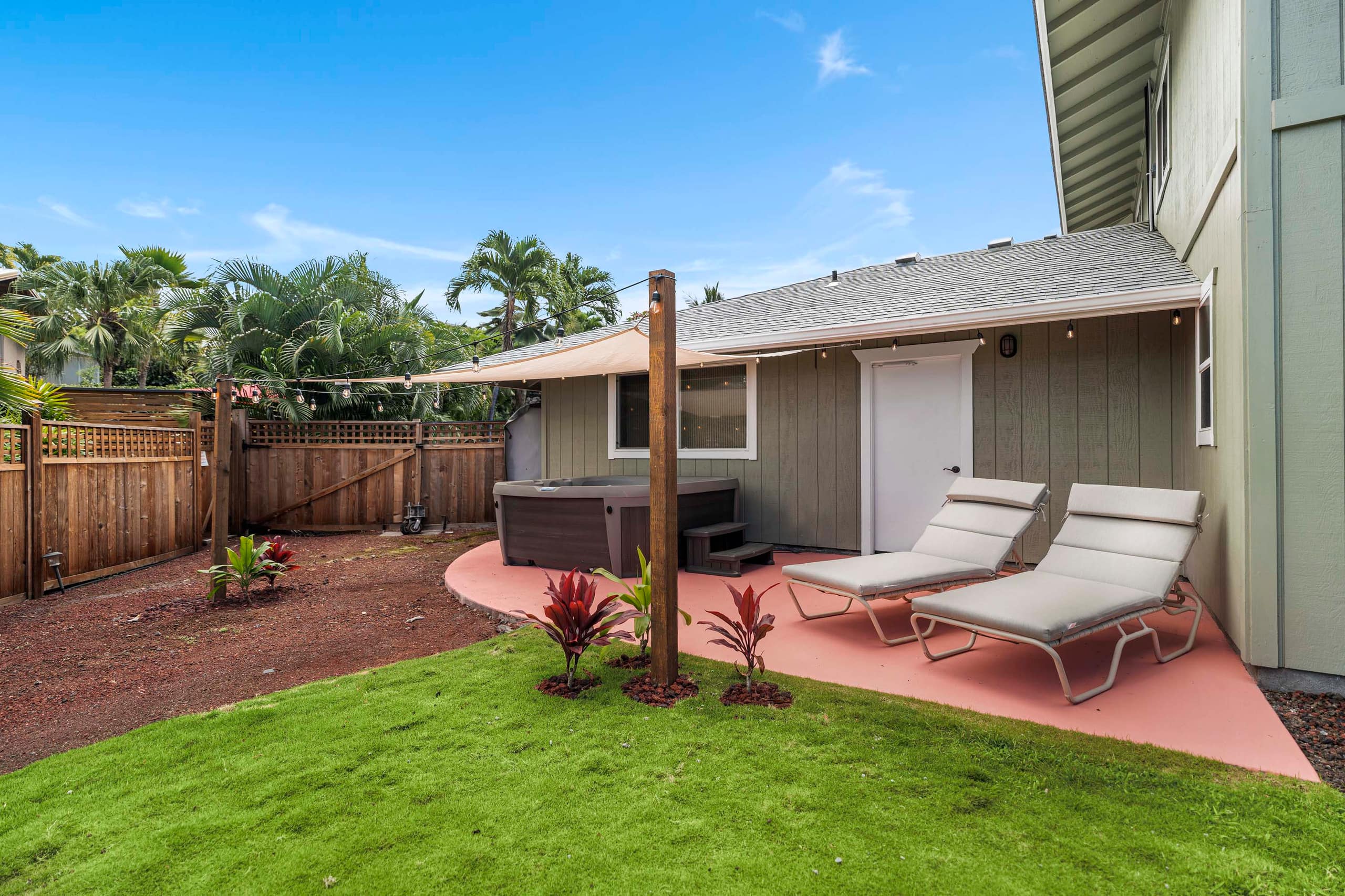 Home in Kailua-Kona · ★4.79 · 4 bedrooms · 7 beds · 4 shared baths - Image 45