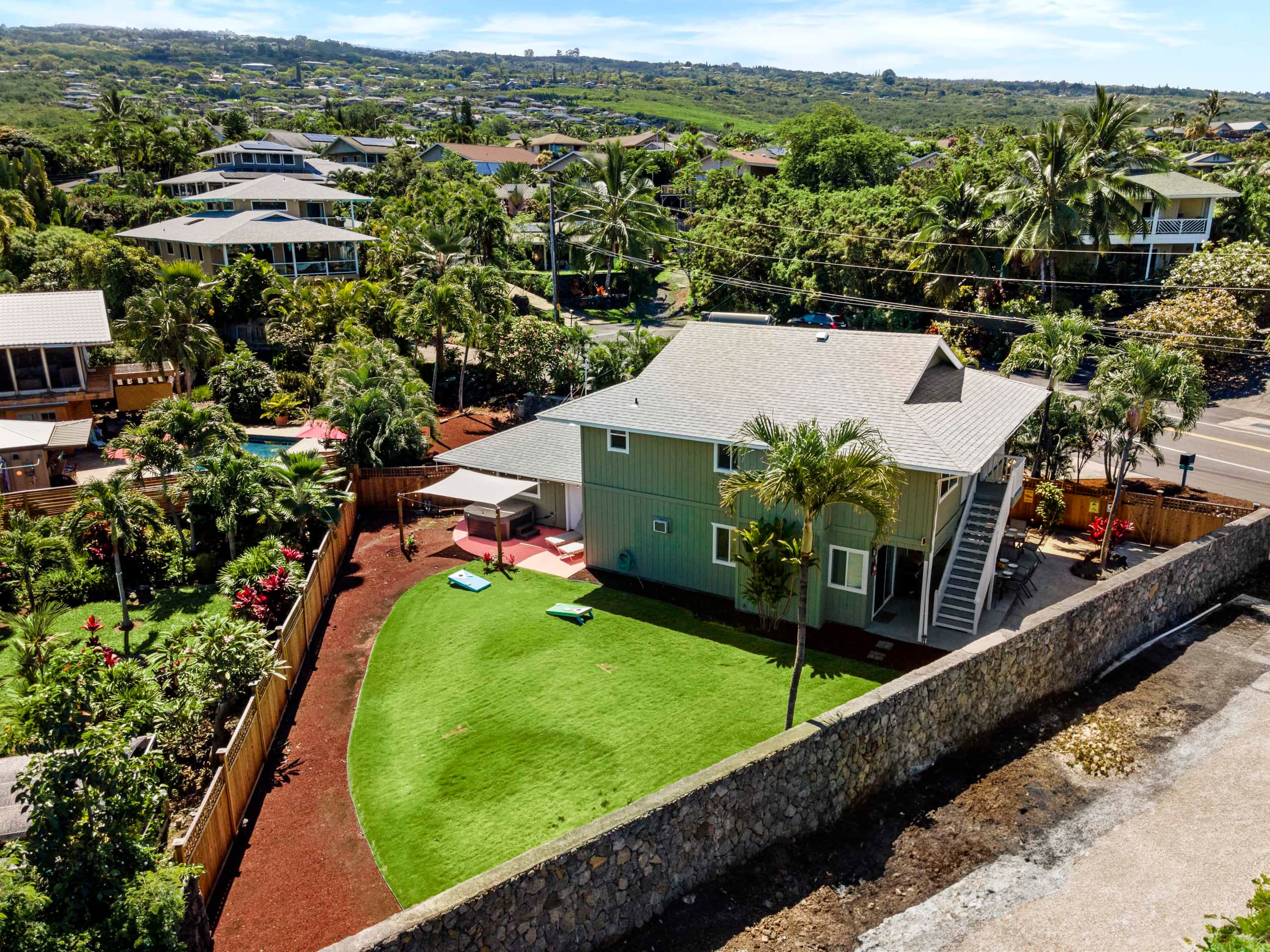 Home in Kailua-Kona · ★4.79 · 4 bedrooms · 7 beds · 4 shared baths - Image 54