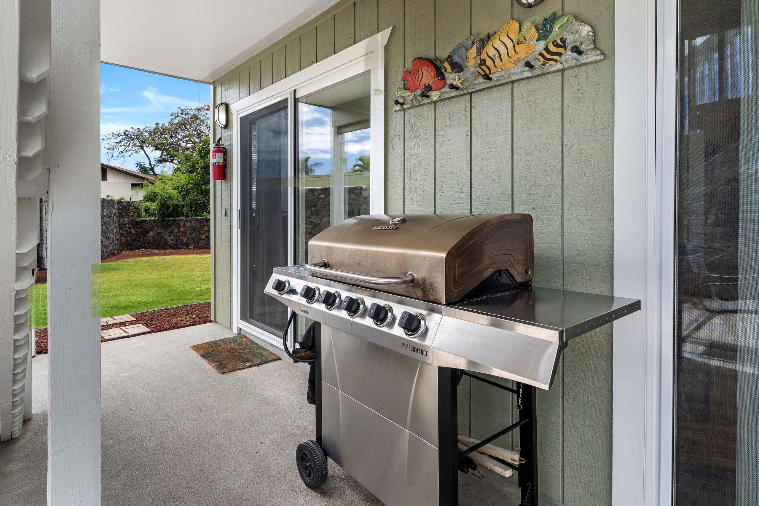Home in Kailua-Kona · ★4.79 · 4 bedrooms · 7 beds · 4 shared baths - Image 40
