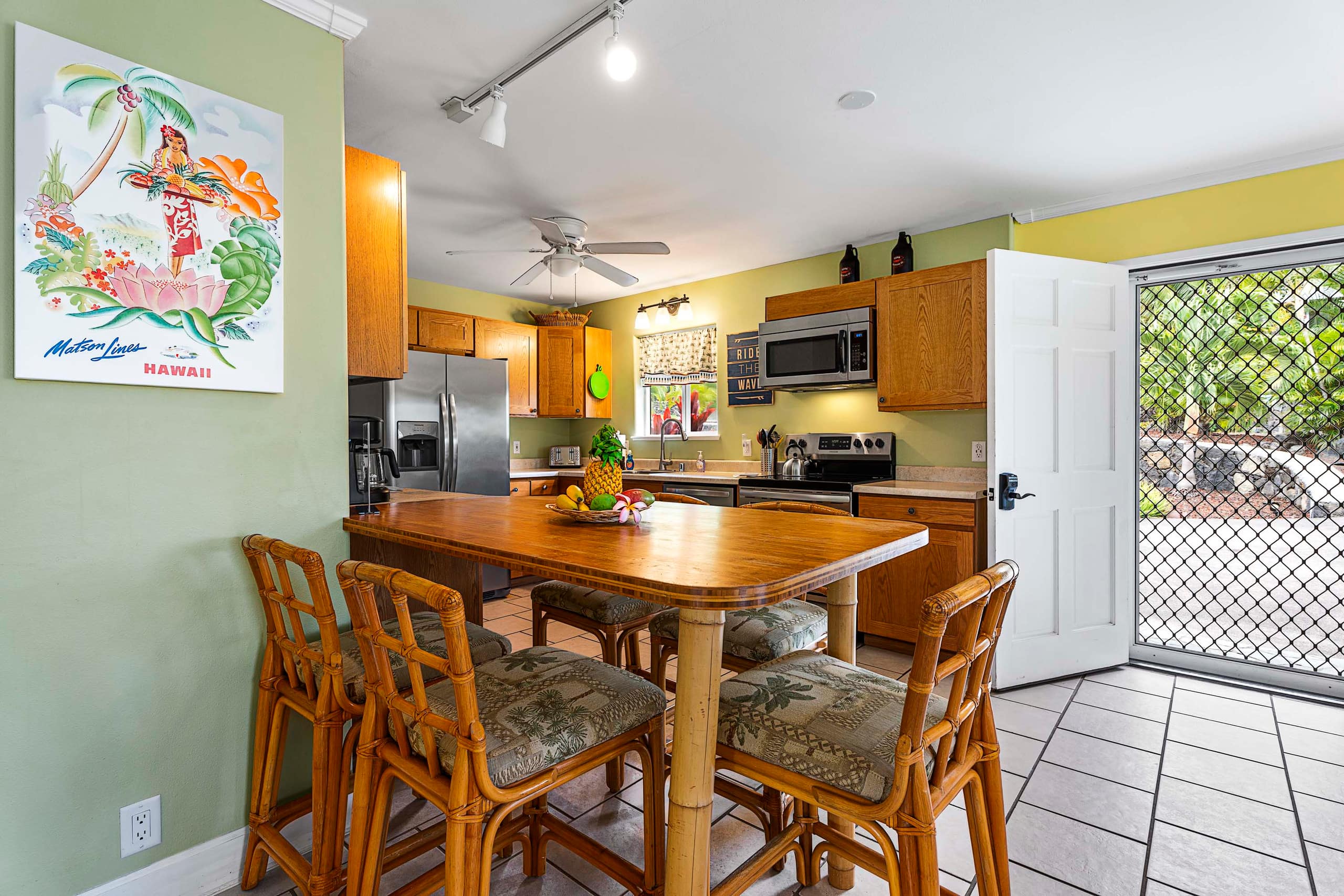 Home in Kailua-Kona · ★4.79 · 4 bedrooms · 7 beds · 4 shared baths - Image 20