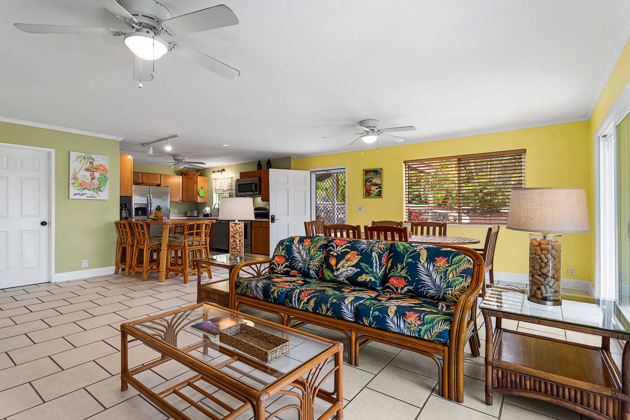 Home in Kailua-Kona · ★4.79 · 4 bedrooms · 7 beds · 4 shared baths - Image 25