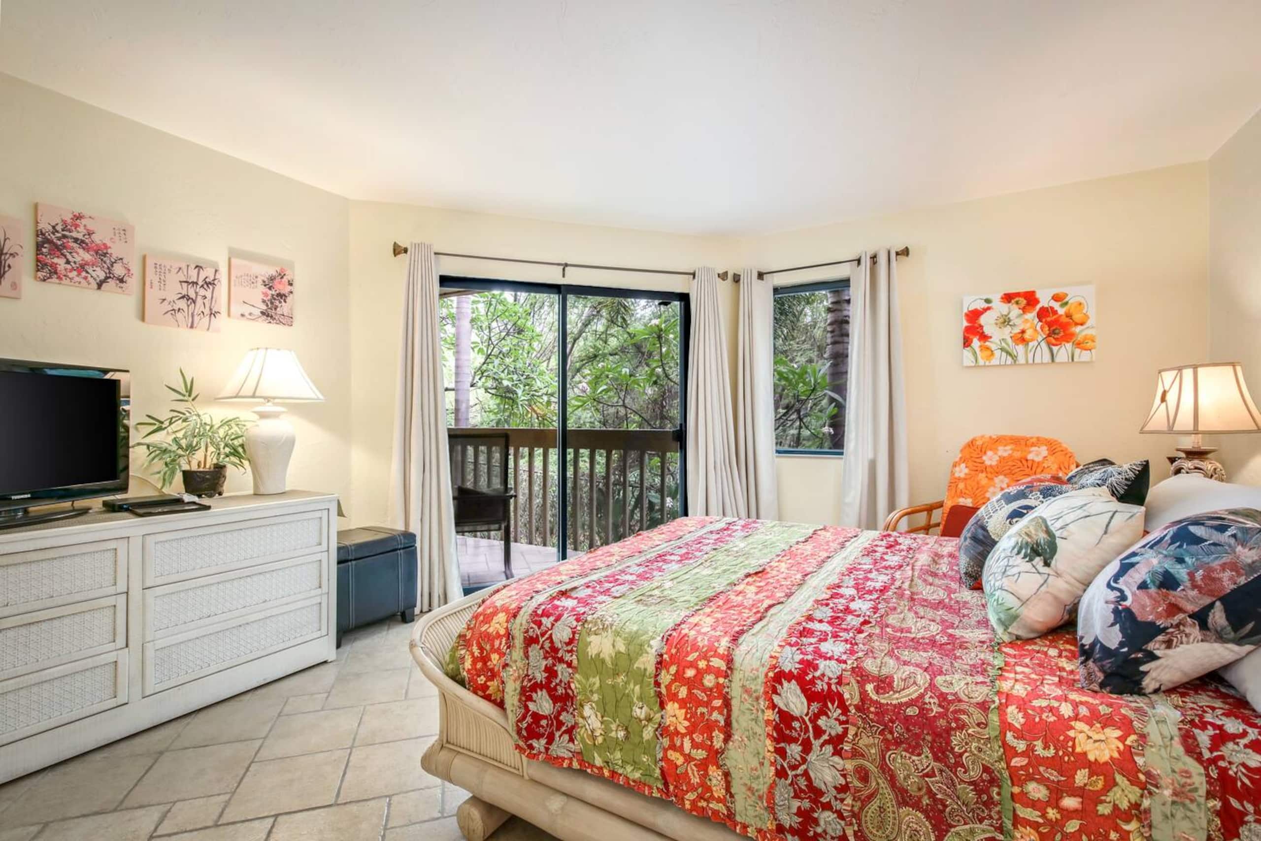 Condo in Kailua-Kona · ★4.8 · 2 bedrooms · 2 beds · 2 baths - Image 2
