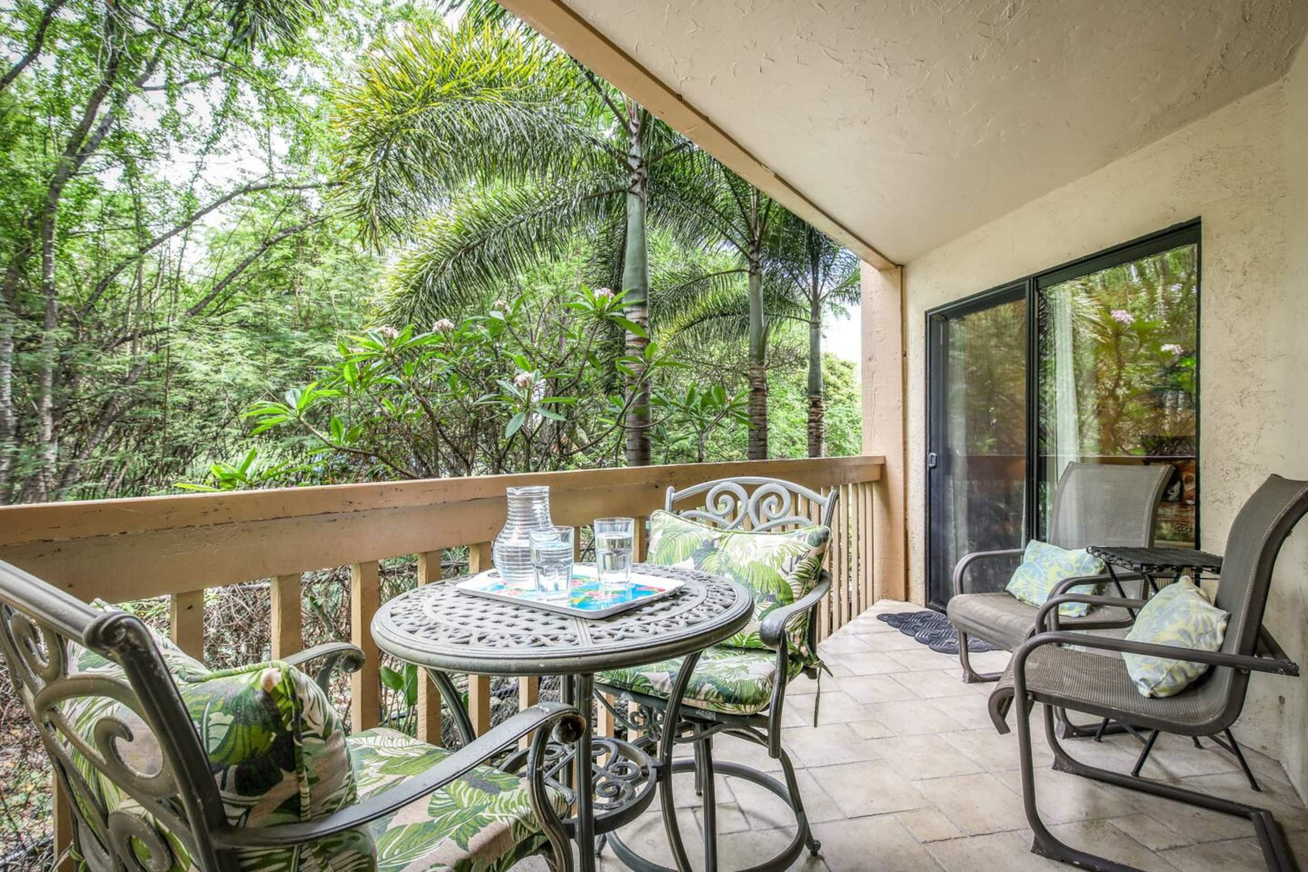 Condo in Kailua-Kona · ★4.8 · 2 bedrooms · 2 beds · 2 baths - Image 16