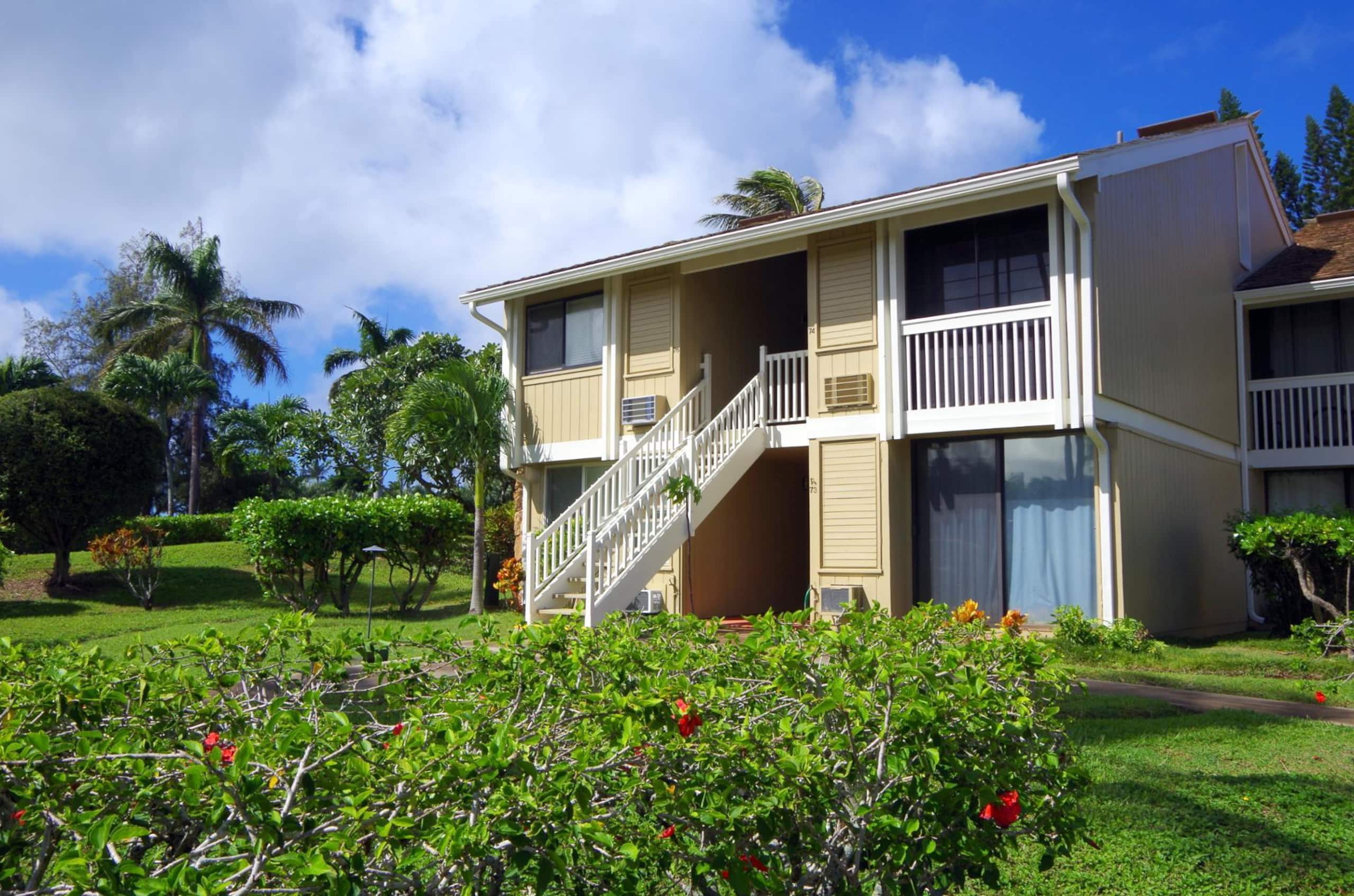 Condo in Kahuku · ★4.99 · 1 bedroom · 2 beds · 1 private bath - Image 18