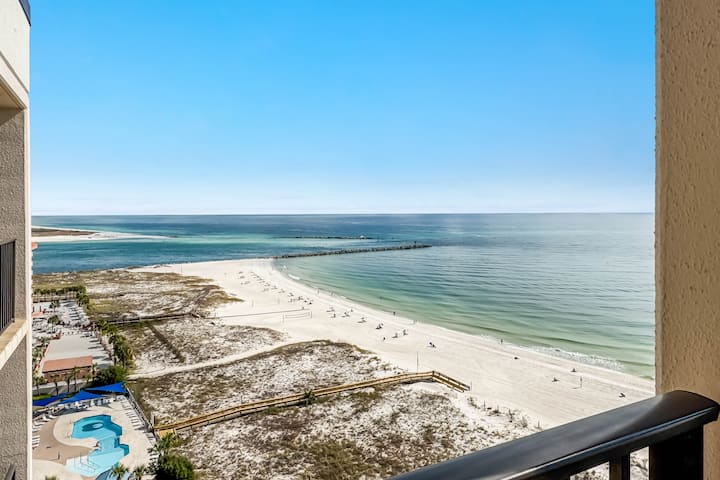 Phoenix East 1503- Luxury Design! - Condominiums for Rent in
