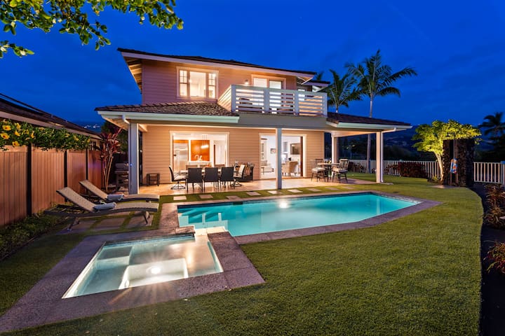 Holua Moana Hale: Spectacular Retreat w/ Pool, Spa