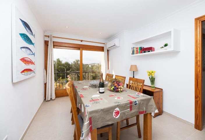 Las Columnas gallery image 2