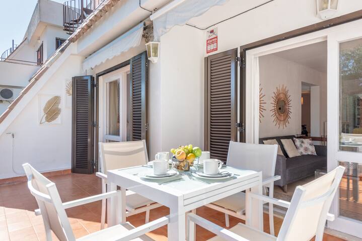 Mercuri gallery image 3