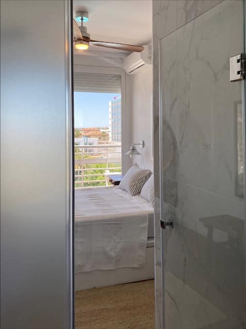 Popular Airbnb listing: Tower House - Sea Views in Torremolinos