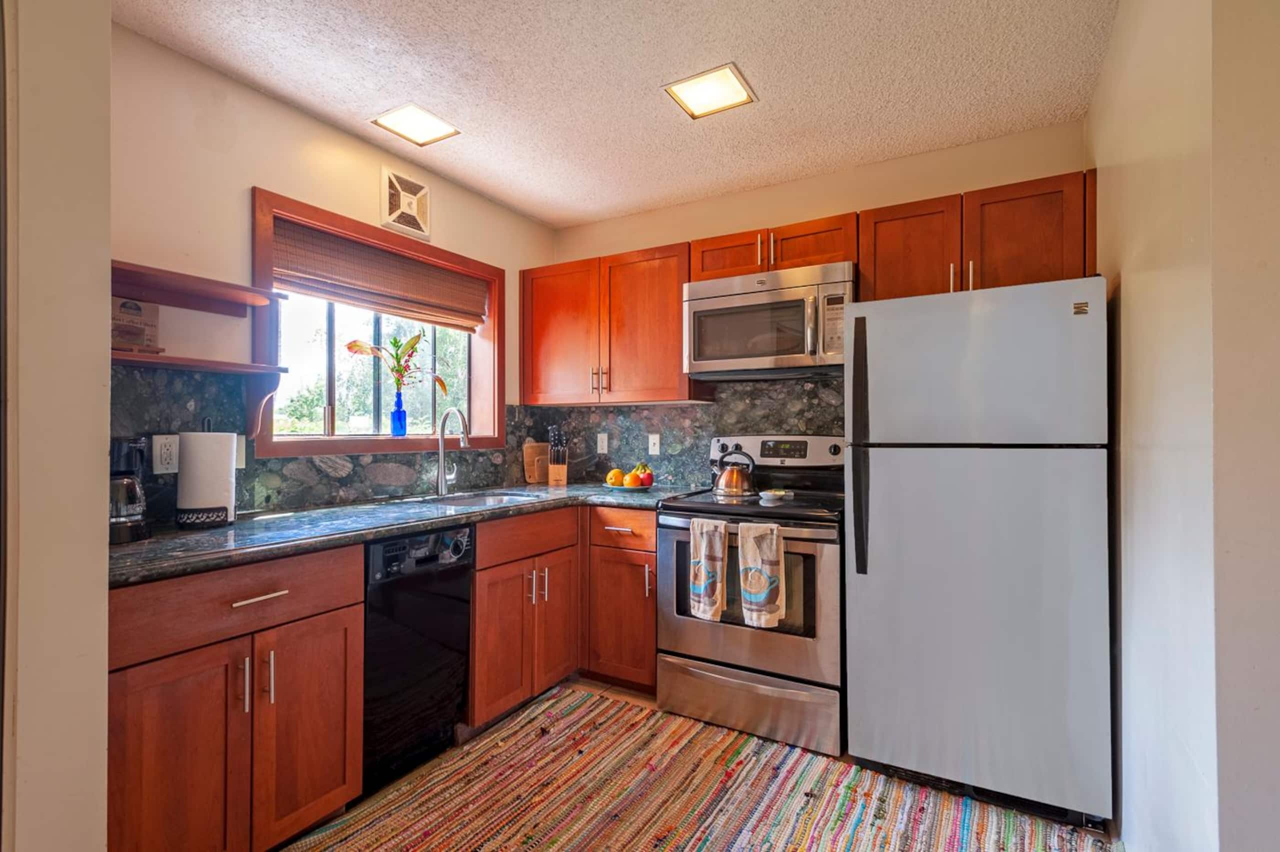 Condo in Princeville · ★4.49 · 1 bedroom · 2 beds · 1 private bath - Image 17