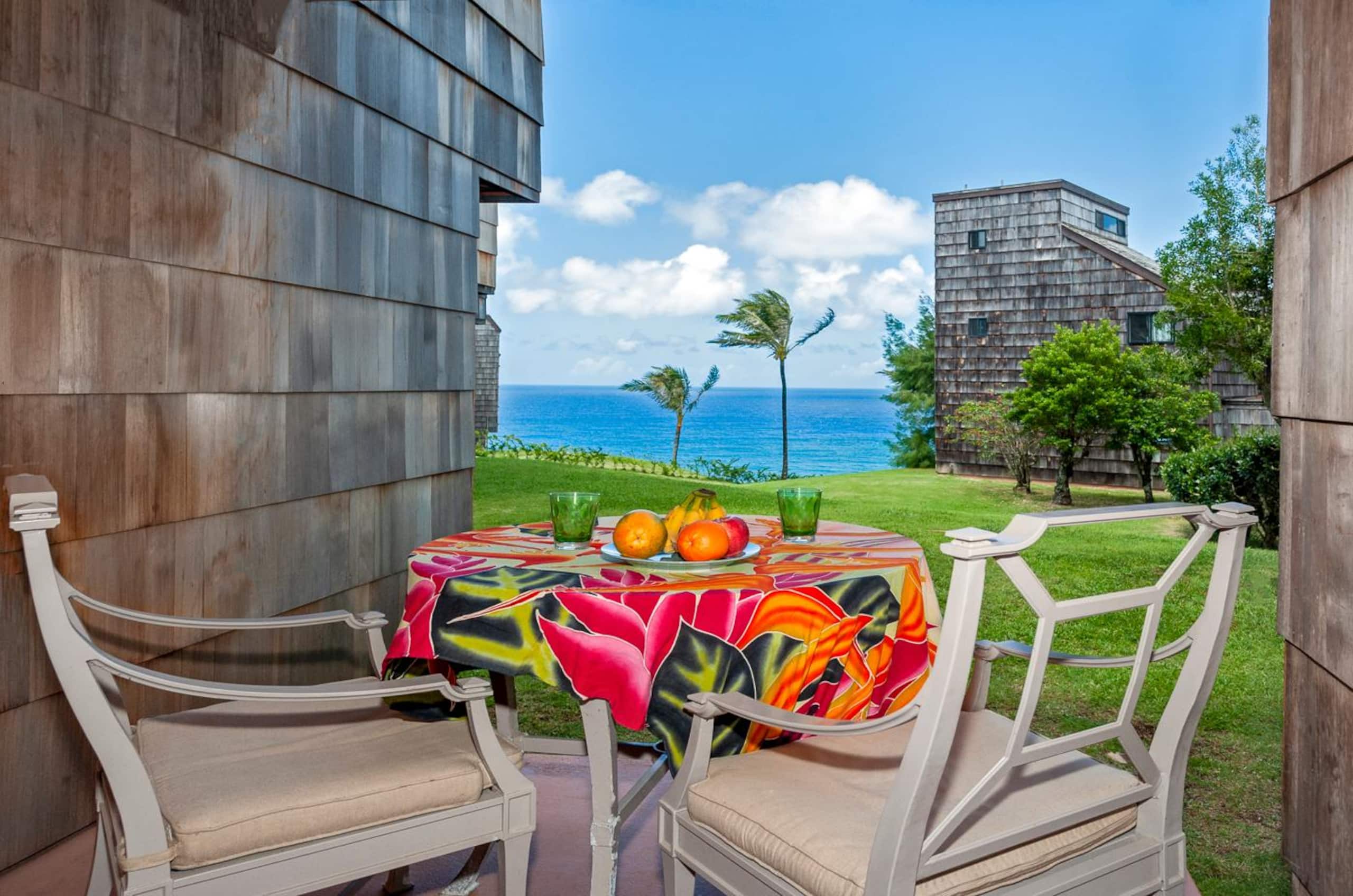 Condo in Princeville · ★4.49 · 1 bedroom · 2 beds · 1 private bath - Image 1