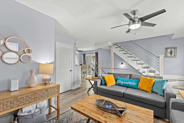 Dest-Zen *Gated Beach Access* Game Room! - Condominiums for Rent