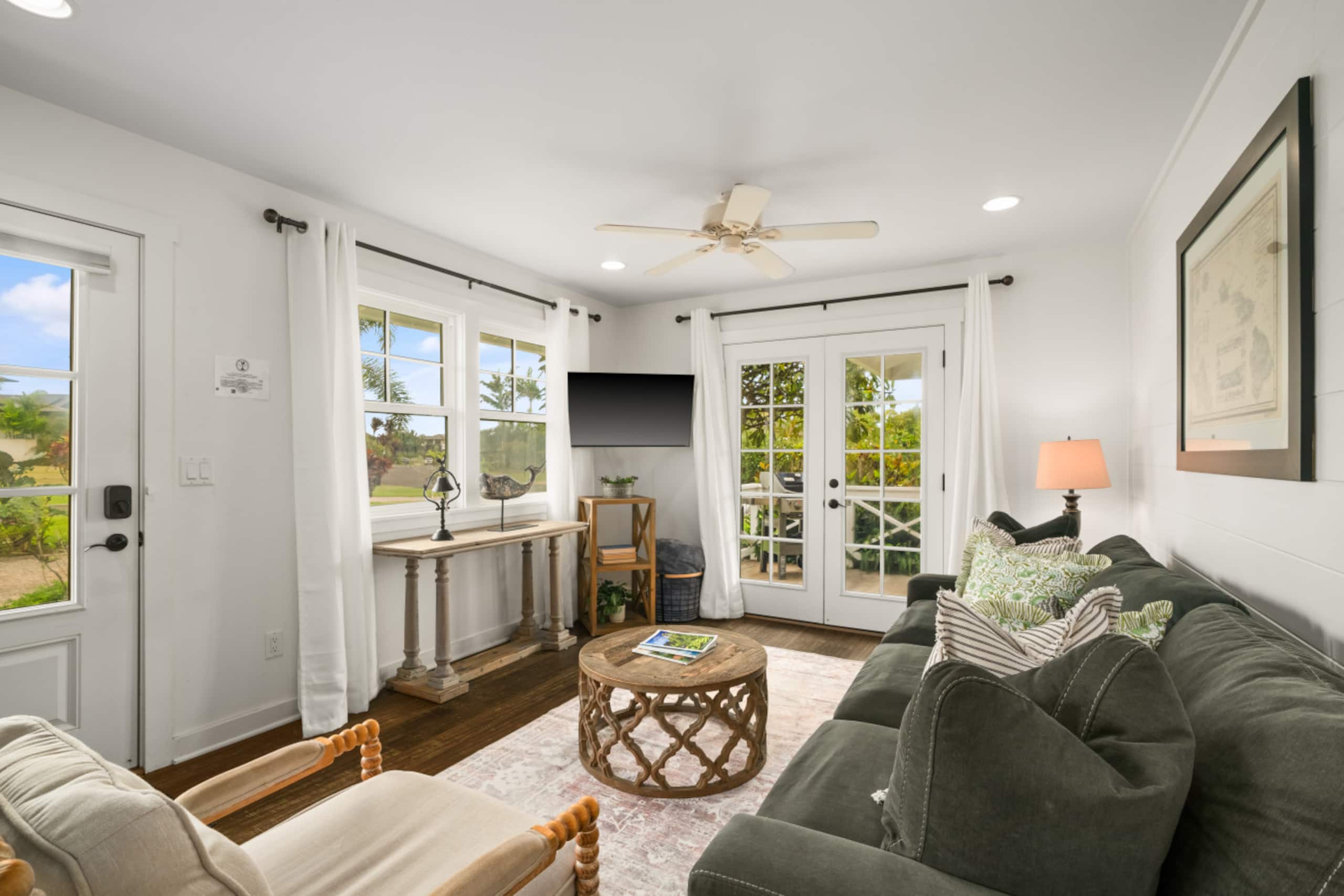 NEW Poipu 2BR Retreat, Pool, AC & Athletic Club - Photo 12