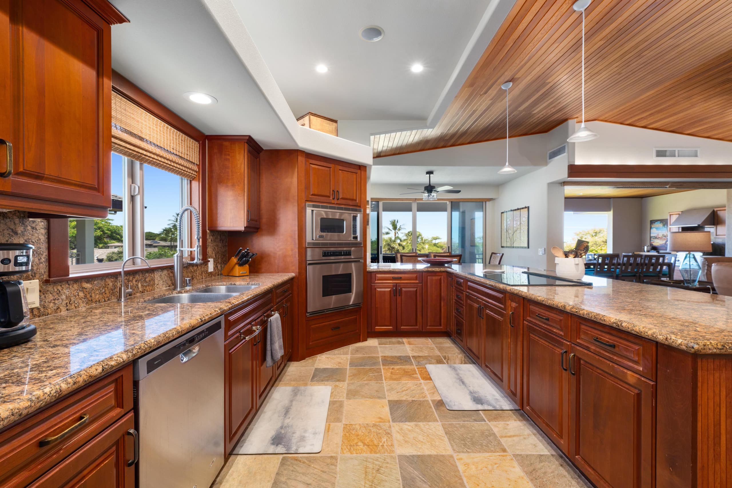 Home in Waimea · ★4.55 · 3 bedrooms · 4 beds · 3 baths - Image 7
