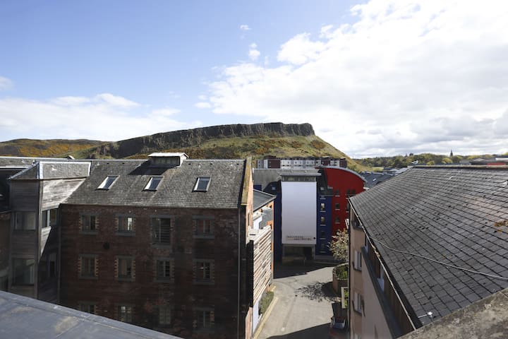 Head Brewer: Stylish 3-bed Apt-4th floor gallery image 3