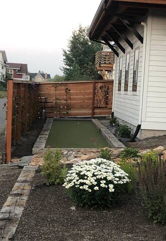 West Side Oasis – Modern Townhome in Bozeman’s Val gallery image 4