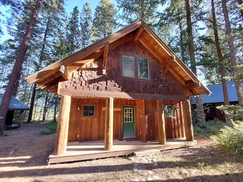 Crazy Squirrels Cabin at Timberline Meadows