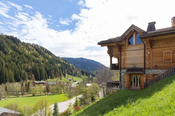 Hysope Cda : Bel Appartement Confortable à L'entré - Thônes