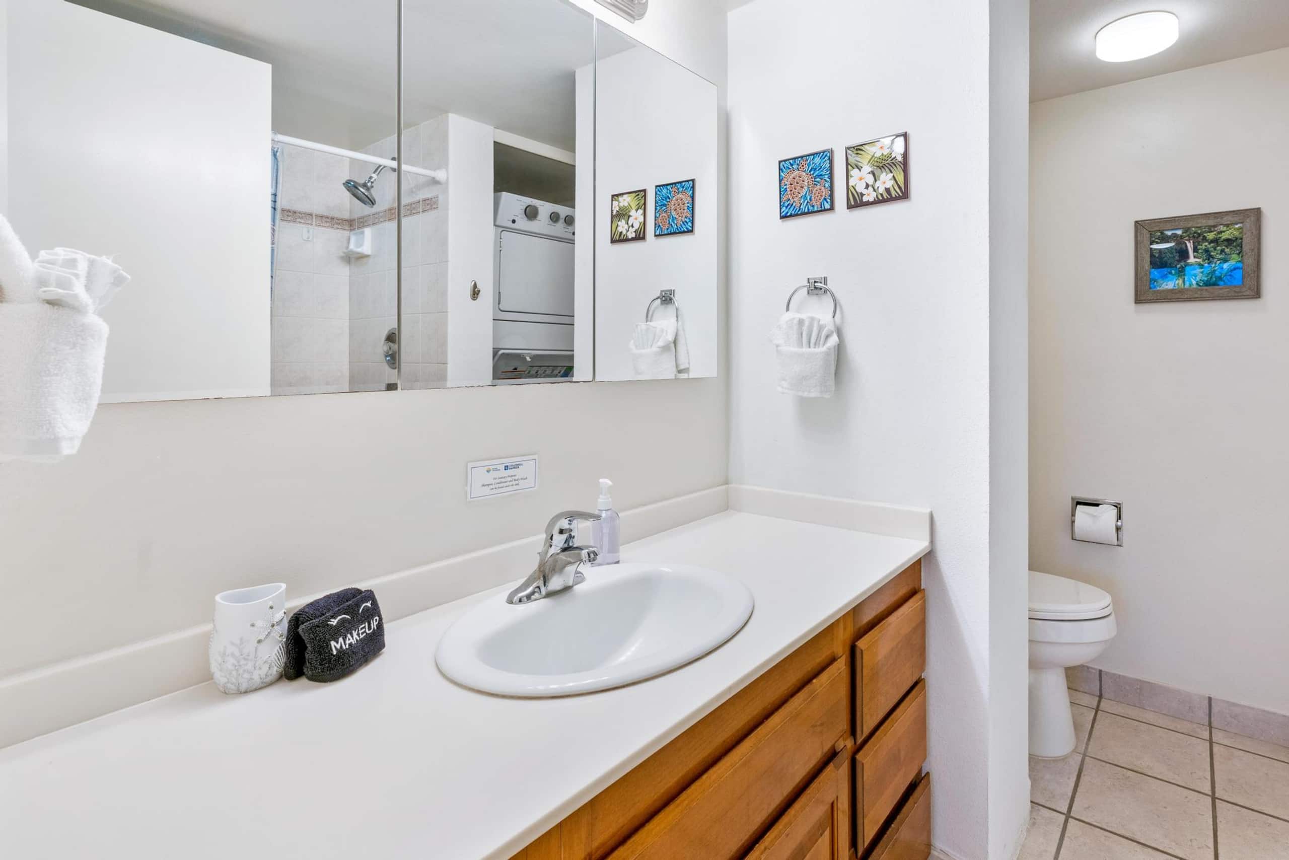 Condo in Kailua-Kona · ★4.45 · 2 bedrooms · 3 beds · 2 shared baths - Image 17