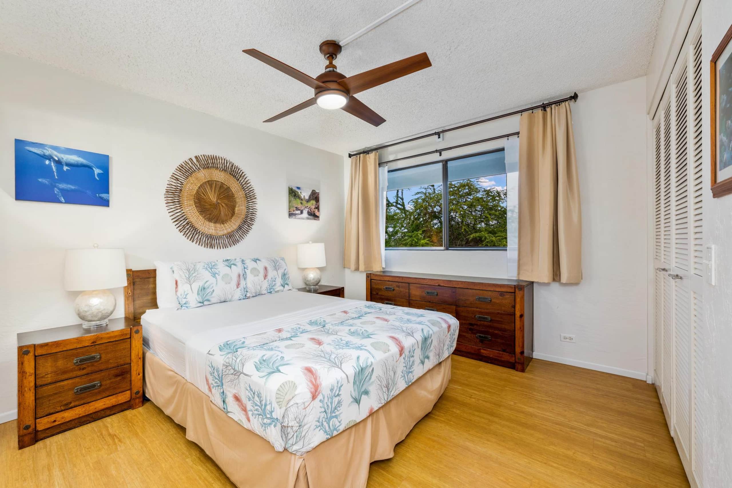 Condo in Kailua-Kona · ★4.45 · 2 bedrooms · 3 beds · 2 shared baths - Image 14