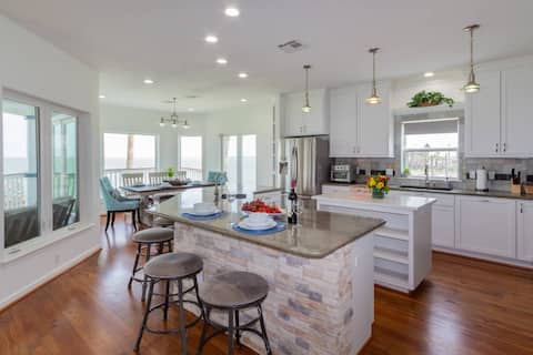 Bayfront Home|Fishing Pier|Huge Deck|Water Views