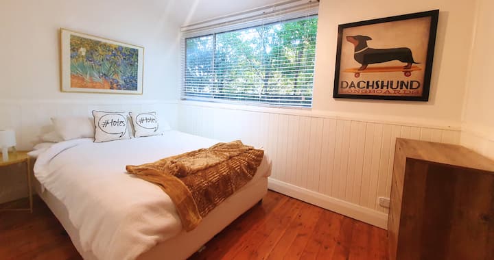 ettalong-boende-med-rymligt-rum