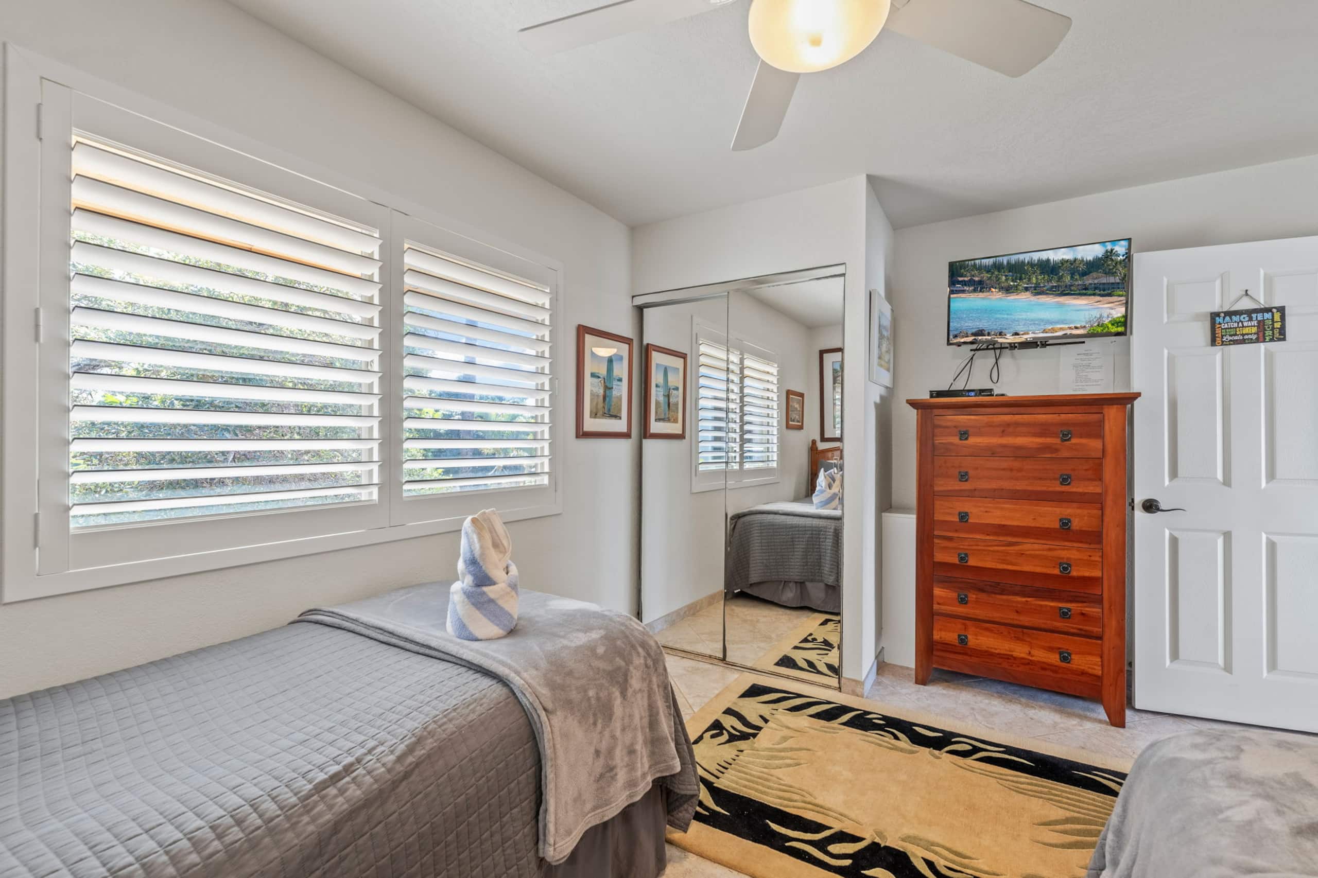 Condo in Lahaina · ★4.96 · 2 bedrooms · 3 beds · 2 baths - Image 35