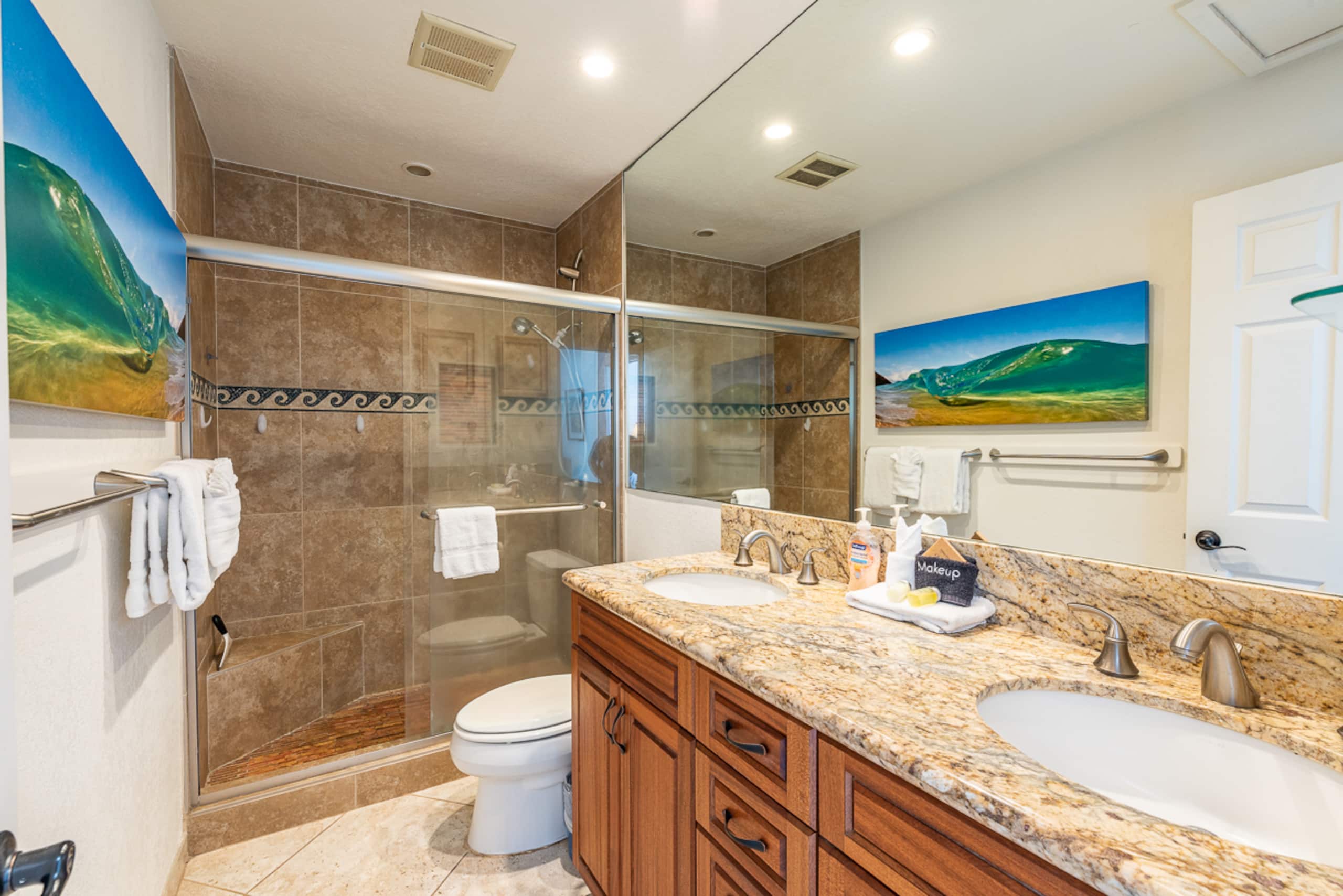Condo in Lahaina · ★4.96 · 2 bedrooms · 3 beds · 2 baths - Image 31