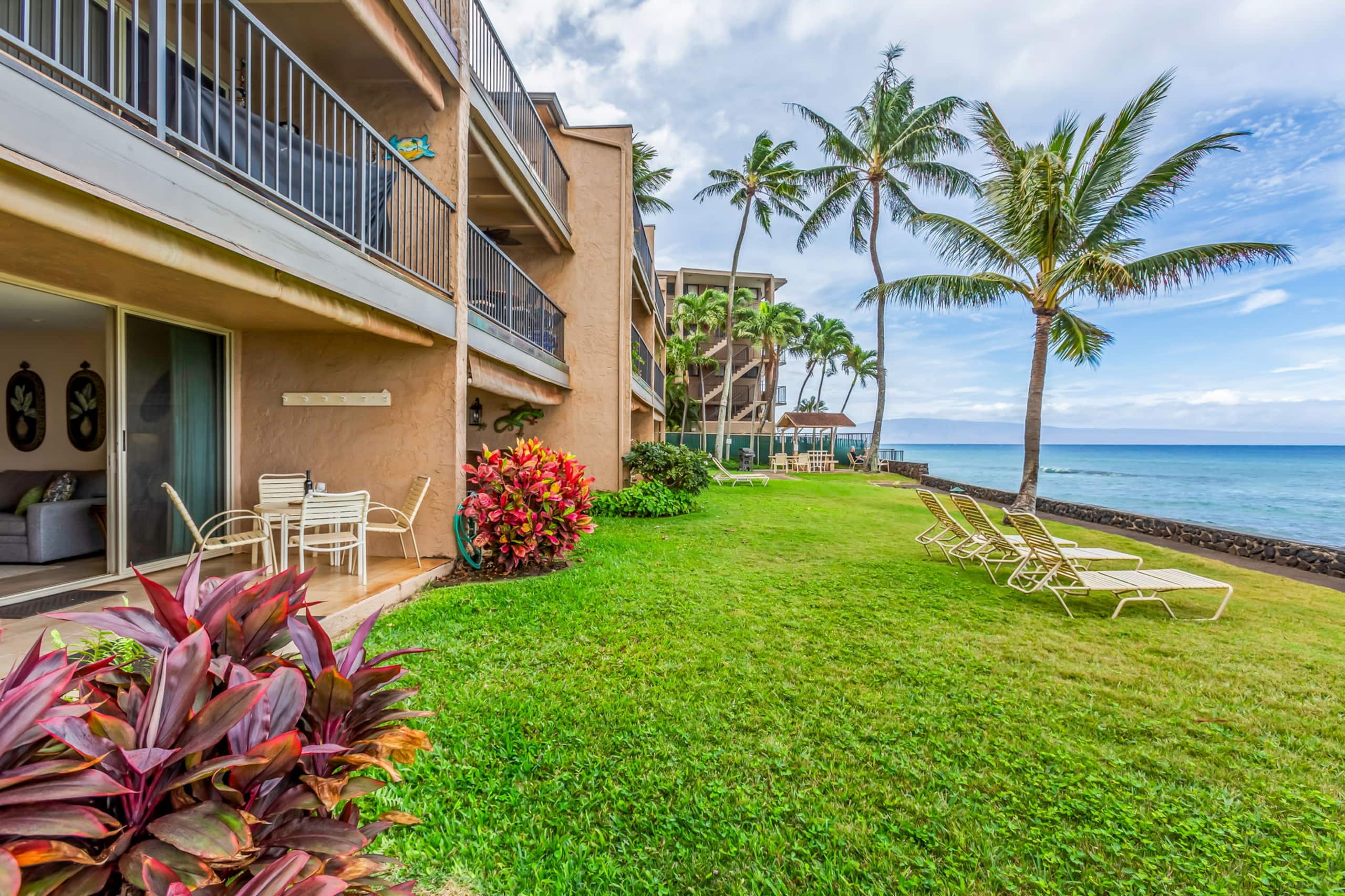 Condo in Lahaina · ★4.89 · 1 bedroom · 1 bed · 1 bath - Image 52