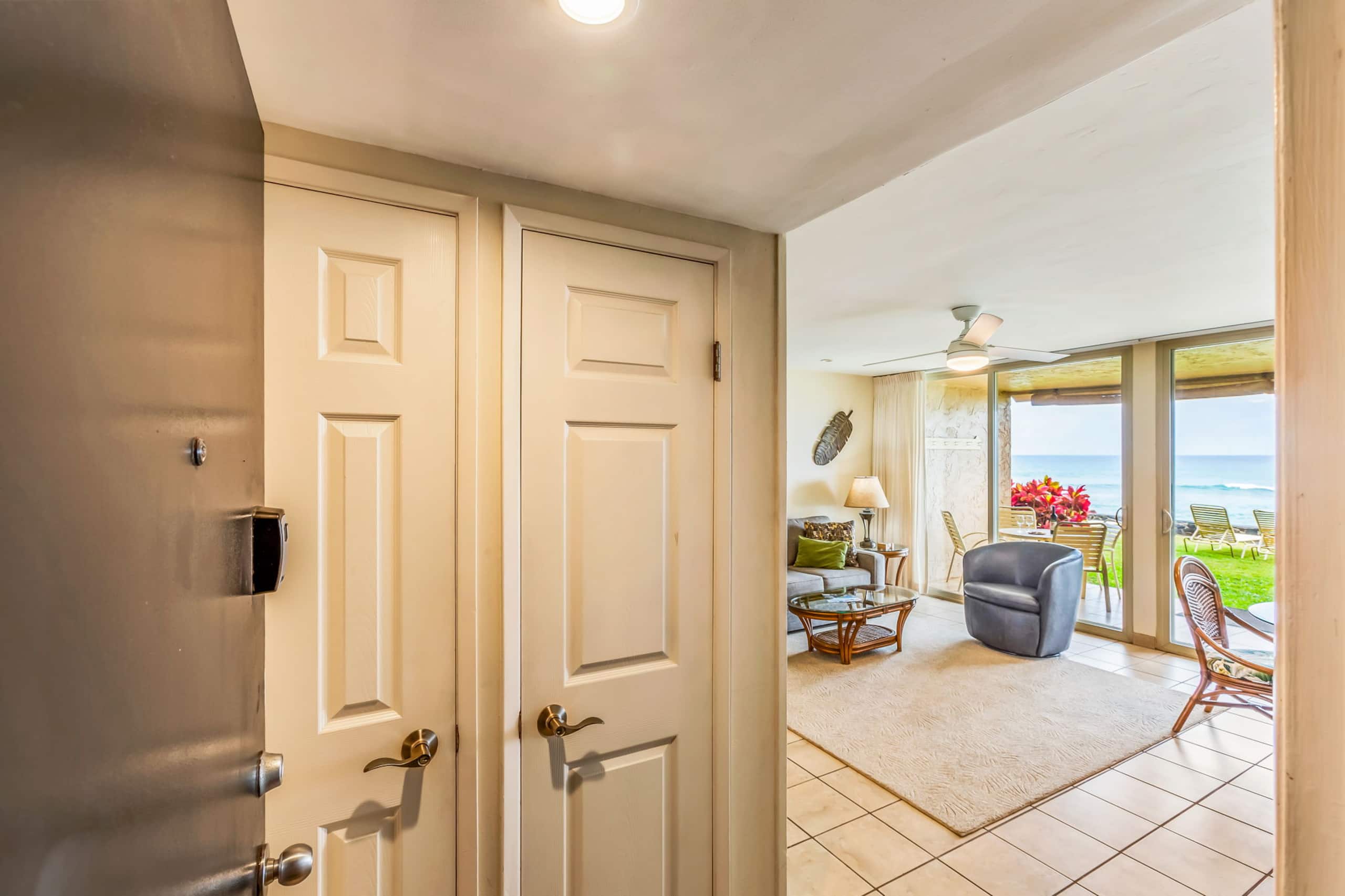 Condo in Lahaina · ★4.89 · 1 bedroom · 1 bed · 1 bath - Image 20