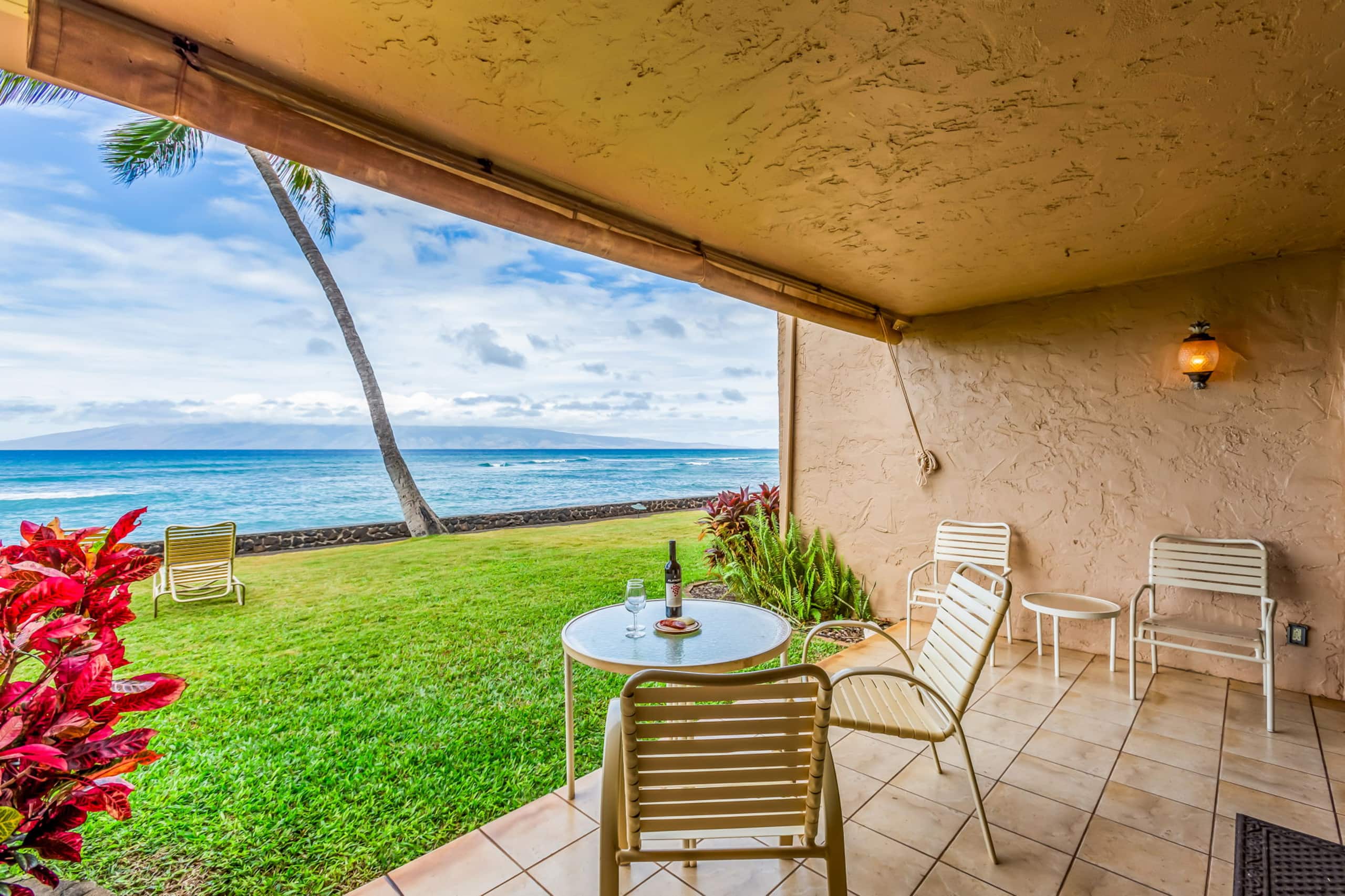 Condo in Lahaina · ★4.89 · 1 bedroom · 1 bed · 1 bath - Image 34